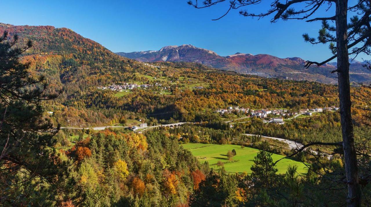 Albergo Diffuso "Col Gentile" Socchieve Priuso Exterior foto